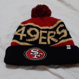 SF 49ers beanie with pompom